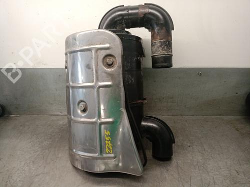 Used Air filter box RENAULT TRAFIC Van (T_, P_, V_) 2.5 D (75 hp) 26378746