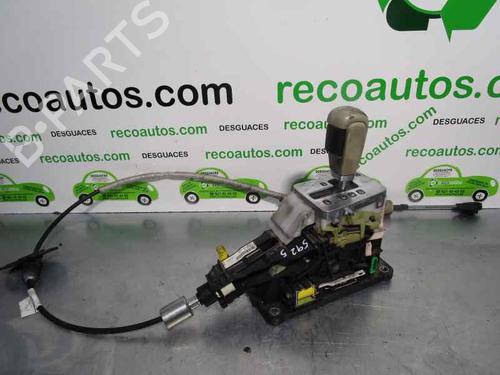 Used Gear lever VOLVO XC60 I SUV (156) D5 AWD (185 hp) 7444054