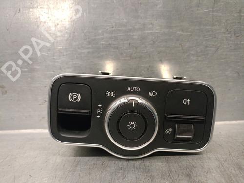 Used Headlight switch MERCEDES-BENZ CLA Shooting Brake (X118) CLA 200 (118.687) (163 hp) 25240282