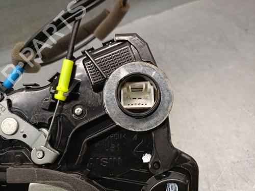 Front right lock TOYOTA AVENSIS Estate (_T27_) 2.0 D-4D (ADT270_, ADT270R) | BP26587811C97 