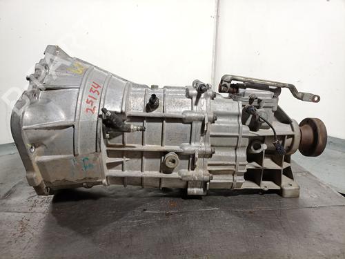 gearbox-ssangyong-rodius-i-2005-33933191 main image