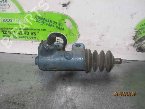 Clutch slave cylinder TOYOTA AVENSIS (_T22_) 2.0 D-4D (CDT220_, CDT220R) | BP20248867M113 