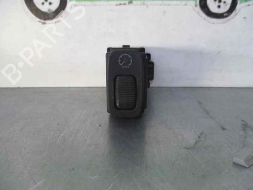 Used Switch MITSUBISHI SPACE WAGON (N9_W, N8_W) 2.4 GDI (N84W) (147 hp) 20247589
