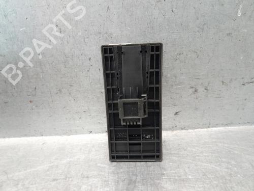 Left front window switch AUDI Q5 (8RB) 3.0 TDI quattro | BP37447288I27 - Image 2
