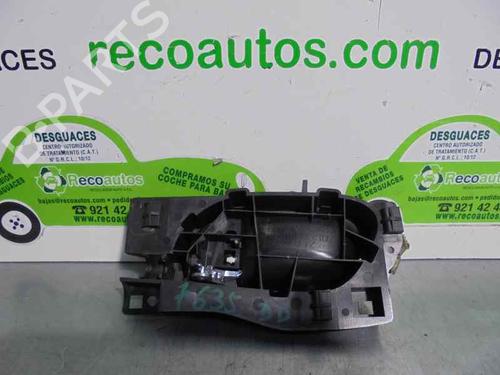Front right interior door handle PEUGEOT 407 SW (6E_, 6D_) 1.6 HDi 110 | BP3216276I14 