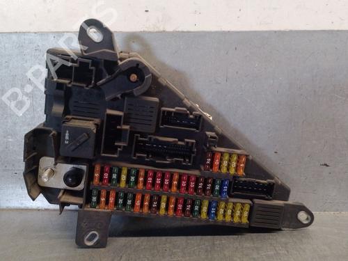 Used Fuse box BMW 5 Touring (E61) 525 i (218 hp) 30126763