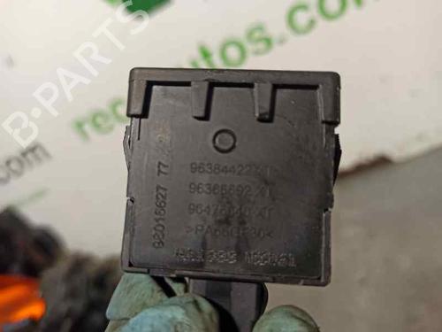 Headlight switch TOYOTA PROACE Van (MDX_) 2.0 D (MDX3) | BP20254639I24 