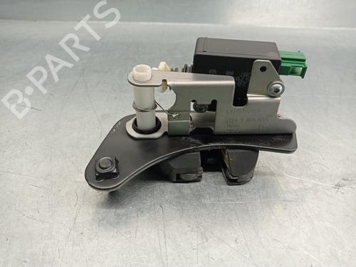 Used Tailgate lock LAND ROVER DISCOVERY III (L319) [2004-2009]  10296649