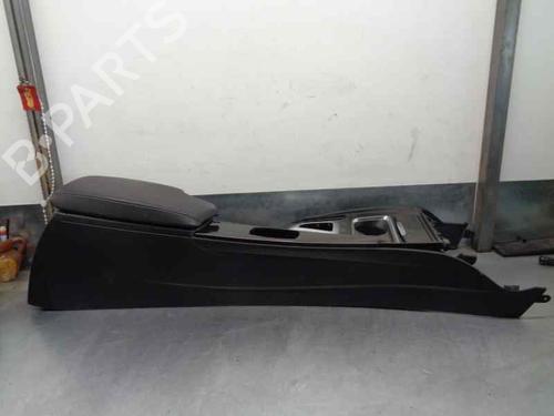 Used Armrest / Center console BMW 3 Gran Turismo (F34) 330 d (258 hp) 8125238