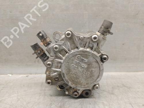 Used Vacuum pump MITSUBISHI GRANDIS (NA_W) 2.0 DI-D (NA8W) (136 hp) 28418512