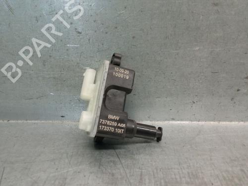 Used Fuel door actuator BMW X6 (G06, F96) xDrive 40 d Mild-Hybrid (340 hp) 30098116