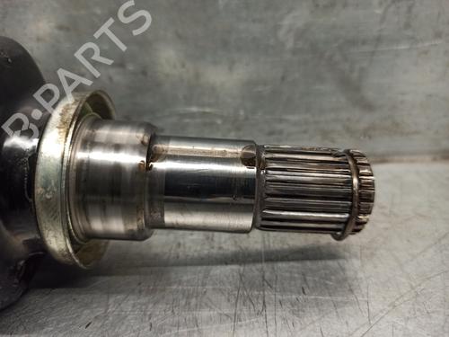Right front driveshaft TOYOTA YARIS (_P13_) 1.3 (NSP130_, NSP130) | BP16037069M39 