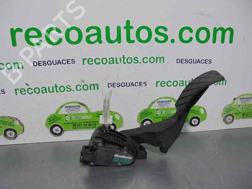 Used Pedal VW GOLF IV (1J1) 1.6 16V (105 hp) 2071639