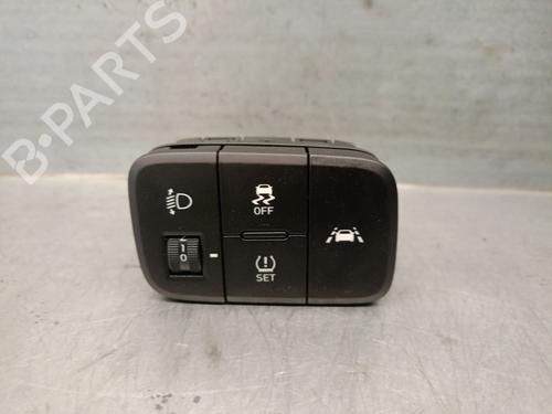Used Switch HYUNDAI i10 III (AC3, AI3) 1.2 MPi (84 hp) 25239577