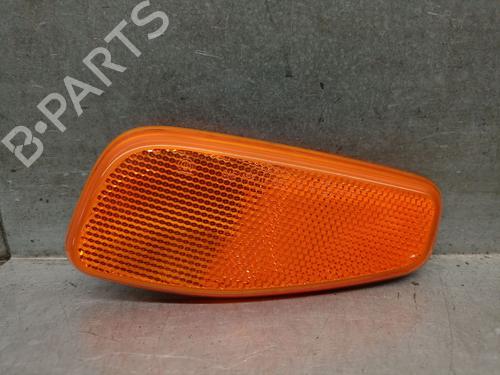 right-front-indicator-jeep-renegade-suv-bu-b1-bv-2014-33856602 main image