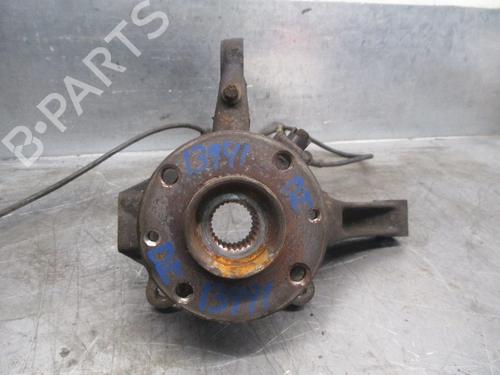 Used Left front steering knuckle LANCIA THEMA (834_) 2000 16V (834FA) (152 hp) 8489932