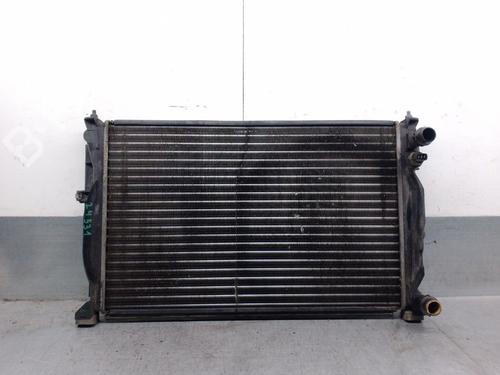 water-radiator-audi-a4-b5-8d2-1994-1995-1996-1997-1998-1999-2000-2001-31931592 main image