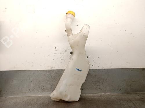Used Windscreen washer tank RENAULT MEGANE IV Hatchback (B9A/M/N_) 1.5 dCi 110 (B9A3) (110 hp) 29357446