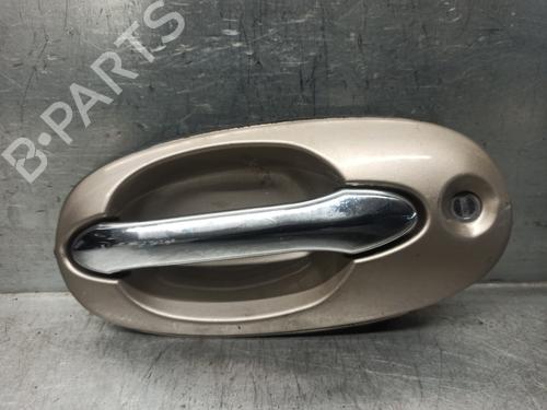 Used Front right exterior door handle KIA CARNIVAL II (GQ) 2.9 CRDi (144 hp) 13375914