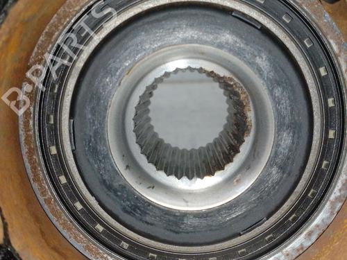 Left front steering knuckle KIA SPORTAGE IV (QL, QLE) 1.6 GDI | BP28143928M25