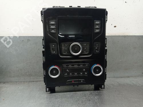 Used Switch RENAULT MEGANE IV Hatchback (B9A/M/N_) 1.5 dCi 90 (B9A1) (90 hp) 20857794