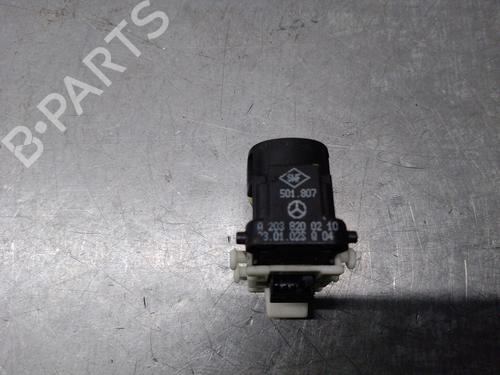 Right rear window switch MERCEDES-BENZ C-CLASS (W203) C 32 AMG Kompressor (203.065) | BP16170120I28 