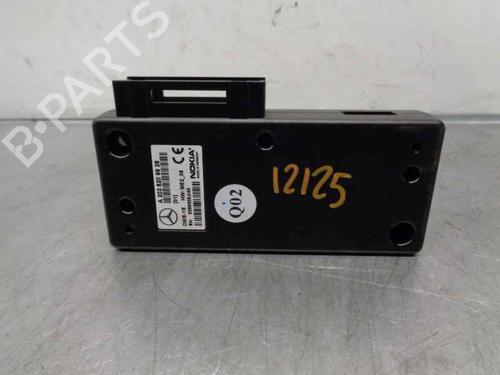 Elektronische module MERCEDES-BENZ S-CLASS (W220) S 320 CDI (220.026, 220.126) (197 hp) 6874685