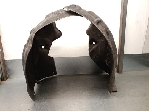 Used Wheel arch RENAULT MEGANE IV Hatchback (B9A/M/N_) 1.3 TCe 140 (B9NB) (140 hp) 21578269