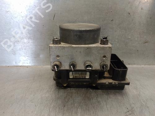 Used ABS pump FIAT GRANDE PUNTO (199_) 1.3 D Multijet (199.AXD11, 199.AXD1A, 199.AXD1B,... (90 hp) 14975367