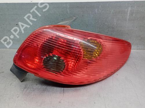 Used Right taillight PEUGEOT 206 Hatchback (2A/C) [1998-2012]  32066292