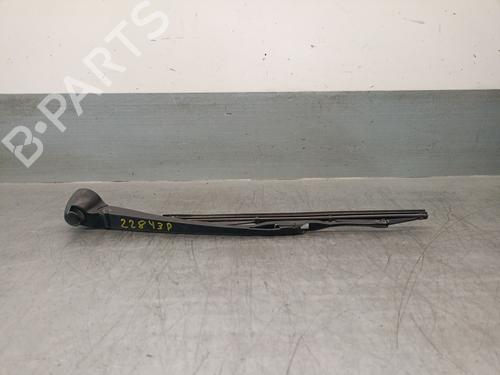 Used Rear windshield wiper arm VW GOLF IV (1J1) 1.6 16V (105 hp) 26494735