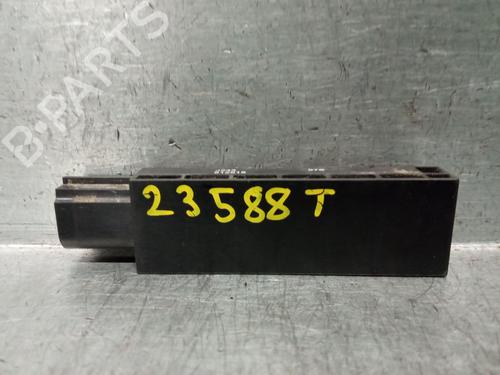 Antenne/Steun AUDI Q3 (F3B) 35 TDI (150 hp) 29463928