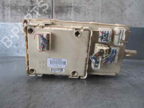 Fuse box TOYOTA AVENSIS (_T25_) 2.0 D-4D (CDT250_, CDT250R) | BP7193673E1 