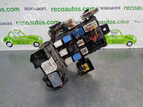 Used Fuse box HYUNDAI SANTA FÉ I (SM) 2.0 CRDi 4x4 (113 hp) 5413712