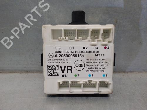 Dør styreenhed MERCEDES-BENZ C-CLASS T-Model (S205) [2014-2023]  13698191