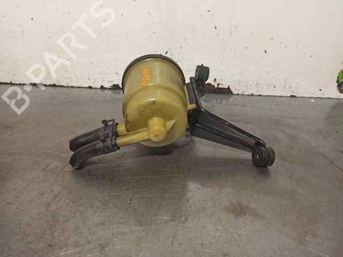 Power steering reservoir HYUNDAI TRAJET (FO) 2.0 CRDi | BP20253946M117 