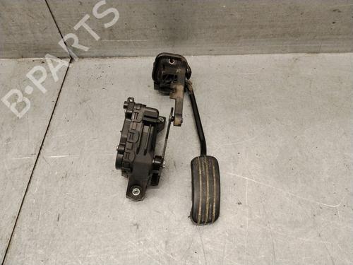 pedal-renault-kangoo-express-fc01_-1997-35803185 main image