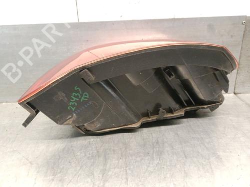Right taillight PEUGEOT 407 (6D_) 2.0 HDi 135 (6DRHRH, 6DRHRE, 6DRHRG, 6DRHRJ) | BP28378570C35