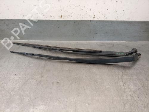 Used Front windshield wiper arm Front windshield wiper arm 37992216 37992216