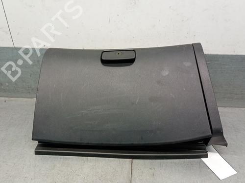 Used Glove box Glove box HYUNDAI SONATA IV (EF) 2.0 16V (131 hp) 33826677 33826677