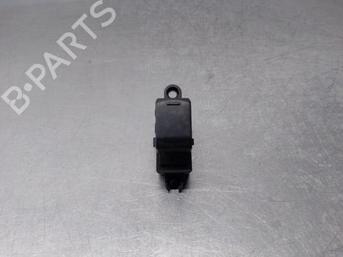 Used Left rear window switch NISSAN X-TRAIL II (T31) 2.0 dCi 4x4 (150 hp) 15354419