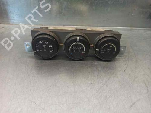Used Climate control NISSAN X-TRAIL I (T30) 2.2 dCi (136 hp) 6075374