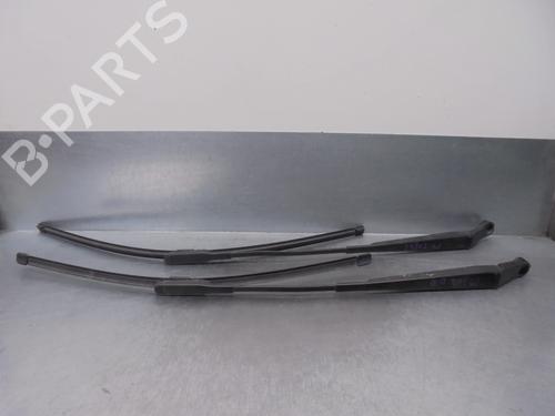 Used Front windshield wiper arm Front windshield wiper arm OPEL ZAFIRA / ZAFIRA FAMILY B (A05) 1.9 CDTI (M75) (120 hp) 16067797 16067797