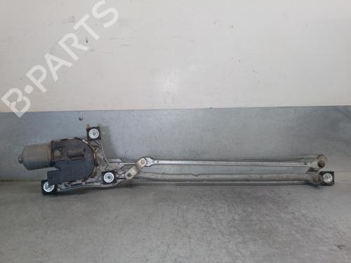 Used Front wiper motor VOLVO V50 (545) 2.0 D (136 hp) 17050495