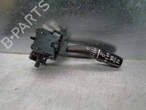 Used Steering column stalk HYUNDAI SANTA FÉ II (CM) 2.2 CRDi 4x4 (155 hp) 7299622