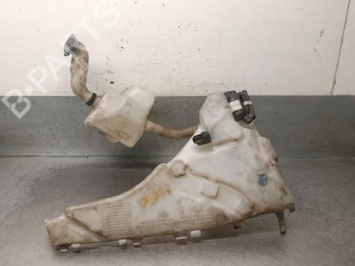 Used Windscreen washer tank Windscreen washer tank VOLVO C30 (533) 2.0 D (136 hp) 34194013 34194013