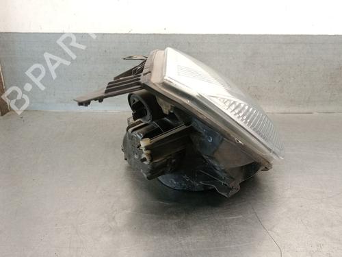 Right headlight FORD FIESTA V (JH_, JD_) 1.4 TDCi | BP27515246C29 