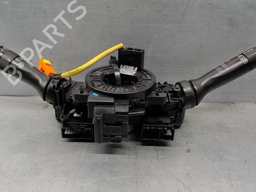 Hovedlysbryter TOYOTA YARIS (_P9_) 1.4 D-4D (NLP90_, NLP90R) | BP18822976I24 