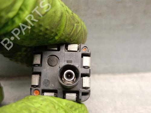 Electronic module LAND ROVER DEFENDER Station Wagon (L663) D250 MHEV 4x4 | BP30306454M83 