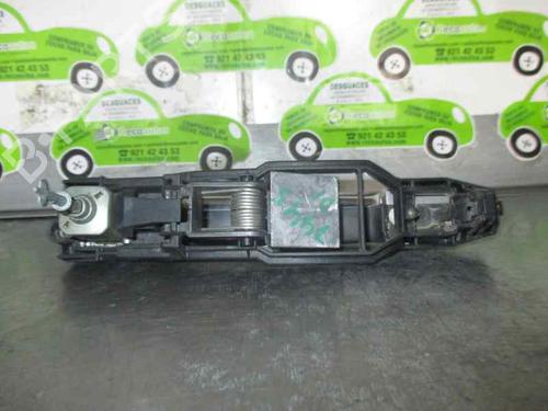 Front left exterior door handle MERCEDES-BENZ M-CLASS (W163) ML 400 CDI (163.128) | BP2107962C128 